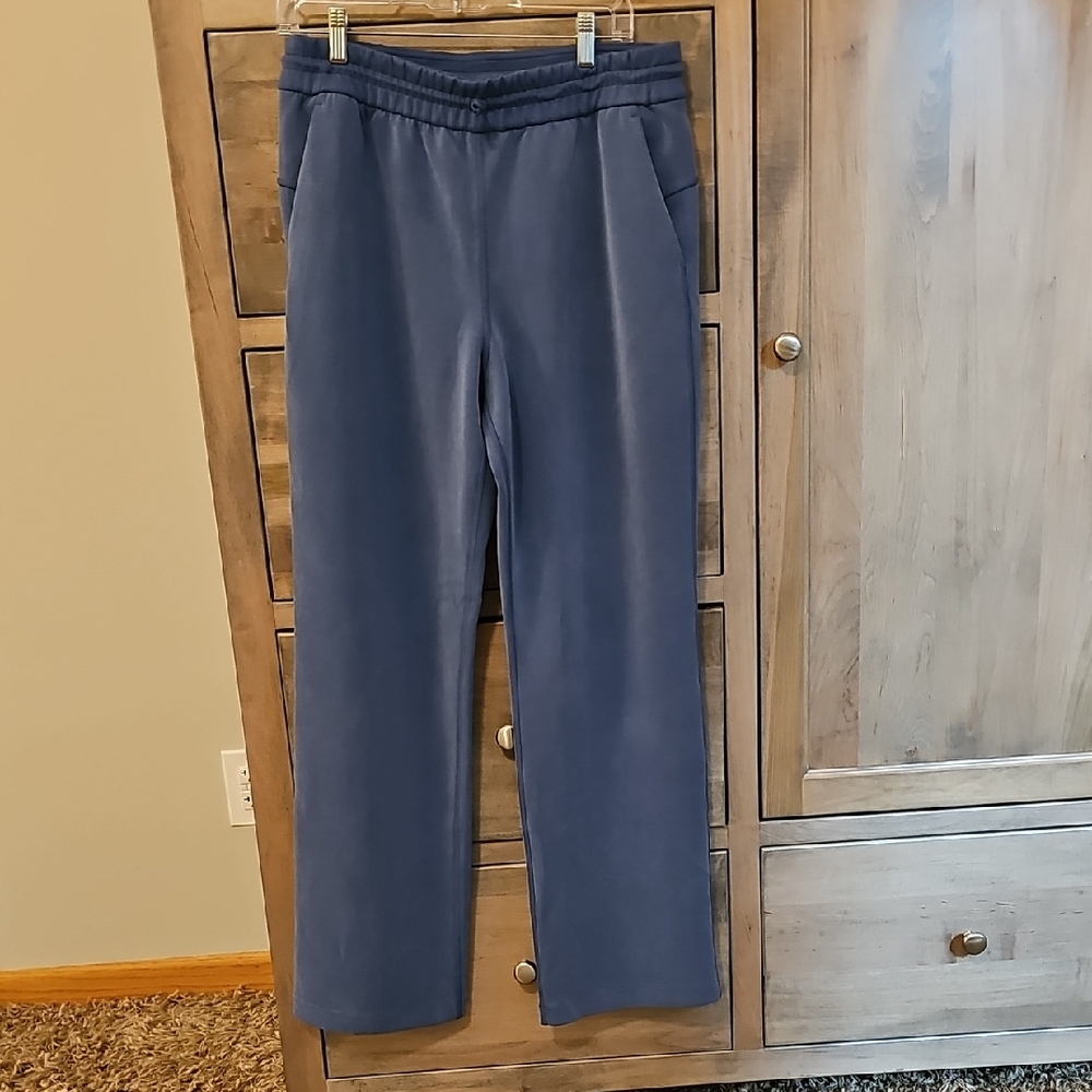 Lululemon Softstreme